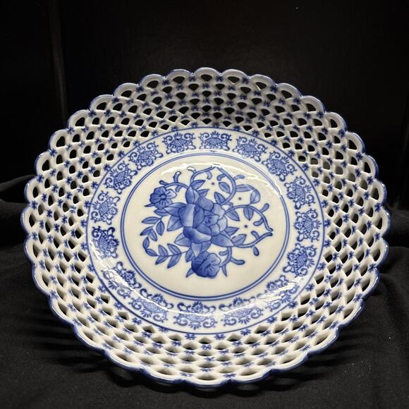Blue And White Lace Bowl 10 Inches Diameter Centerpiece Statement piece - Picture 15 of 16